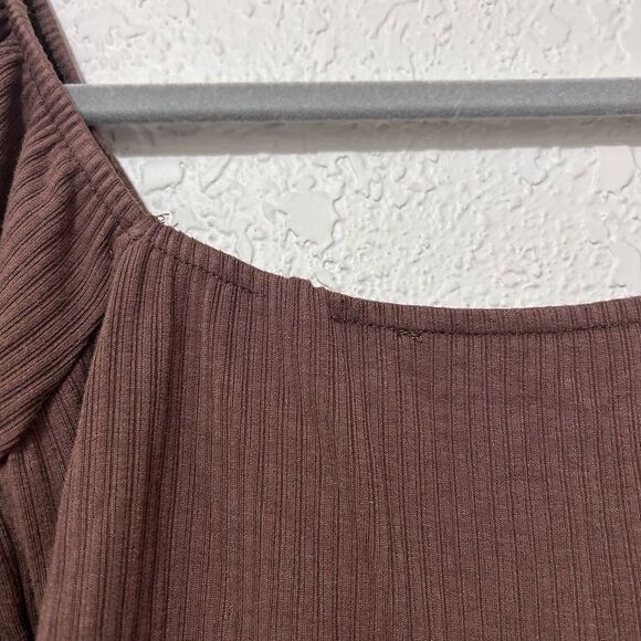 Fashion Nova ruched peasant top brown size small - Picture 8 of 16